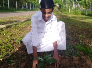 +94770485104 - 1.jpg