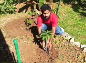 +94 71 273 1093_01.jpeg