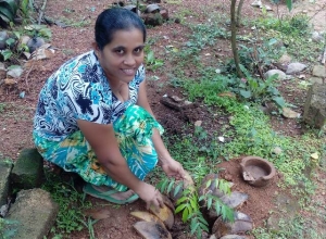 +94769361921 - 03.jpg